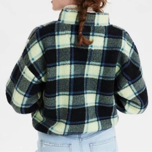American Eagle Plaid Cropped Pullover Quarter Zip XS - Picture 3 of 8